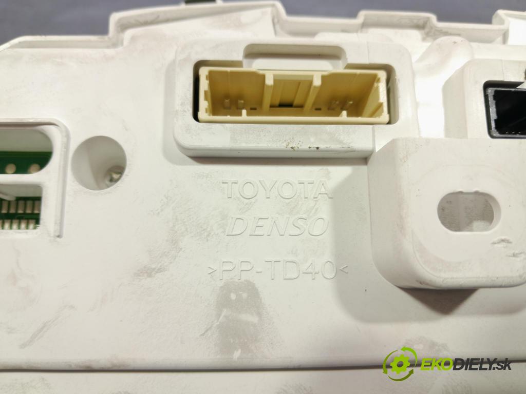 Toyota Corolla 2021 prístrojovka/ budíky 83800-FER81