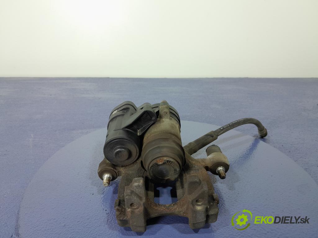 Audi Q2 2020 brzdič brzdový zad Vľavo: 5Q0615405ER
