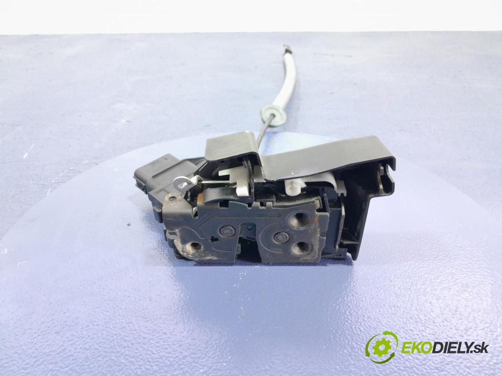 Volvo Xc60 2017 zámok dvere Predné Vľavo: 31253657