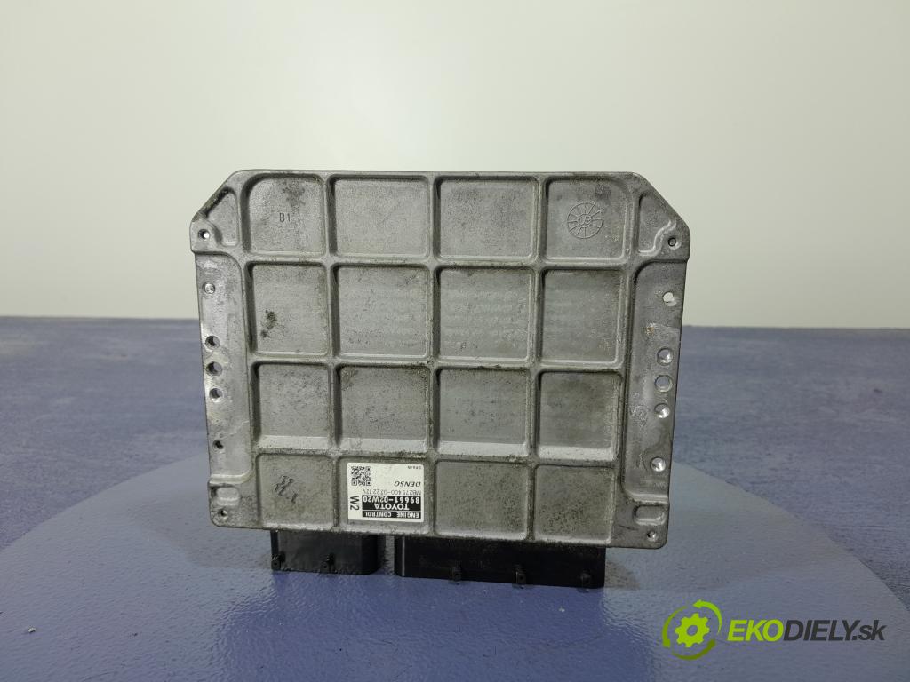 Toyota Auris 2010 riadiaca jednotka Motor: 89661-02W20