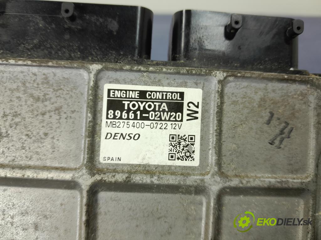 Toyota Auris 2010 riadiaca jednotka Motor: 89661-02W20