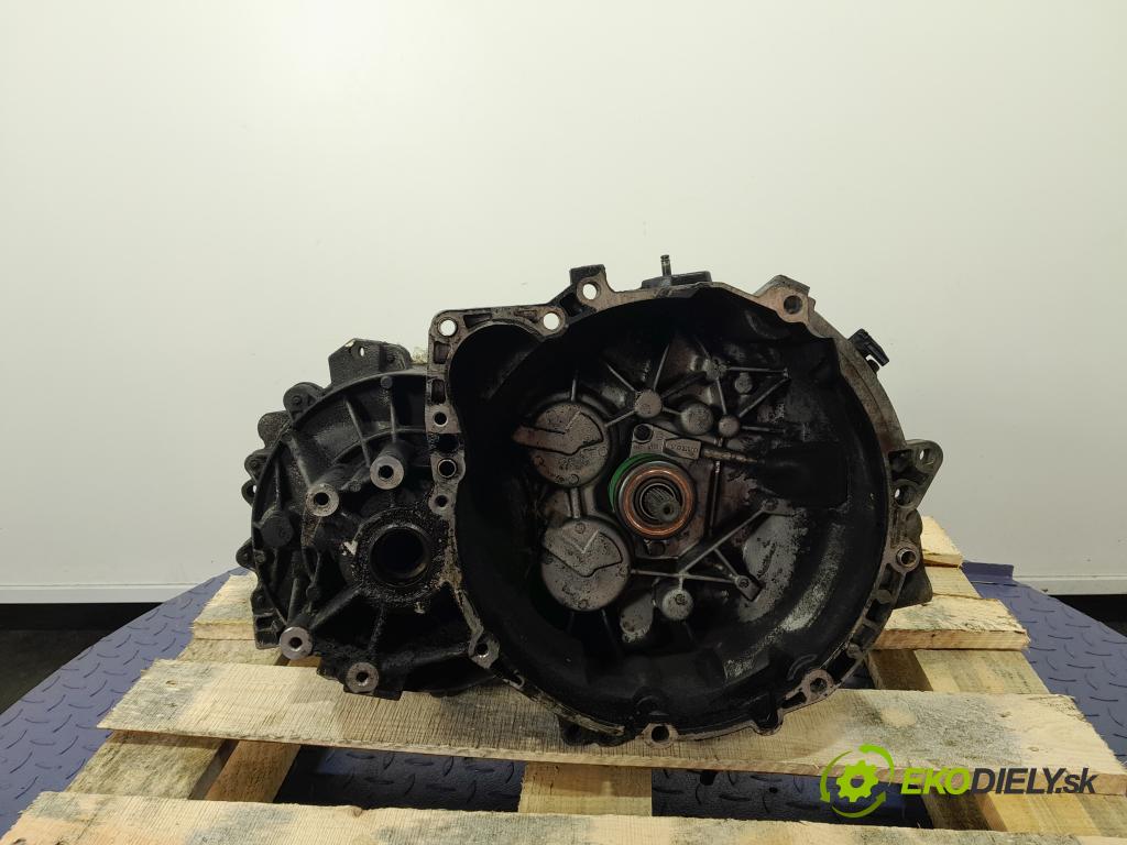 Volvo S40/V40 2003 prevodovka Výbava: Manualna M56L2 30616141