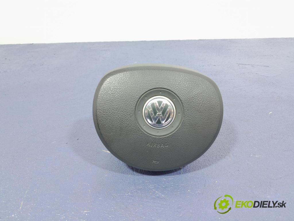 Vw Golf 2005 kokpit,pristrojová doska 01