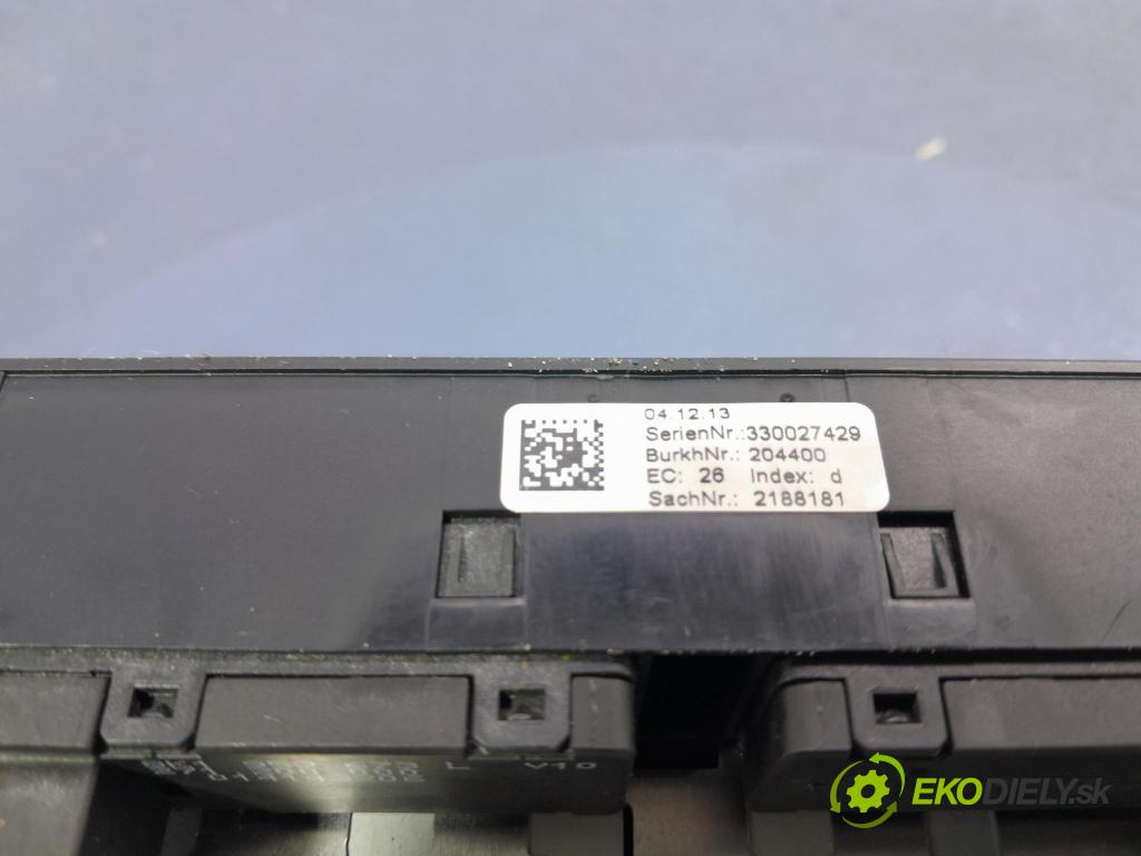Audi A5 2014 Radio I Navigácia: 8R1035666E