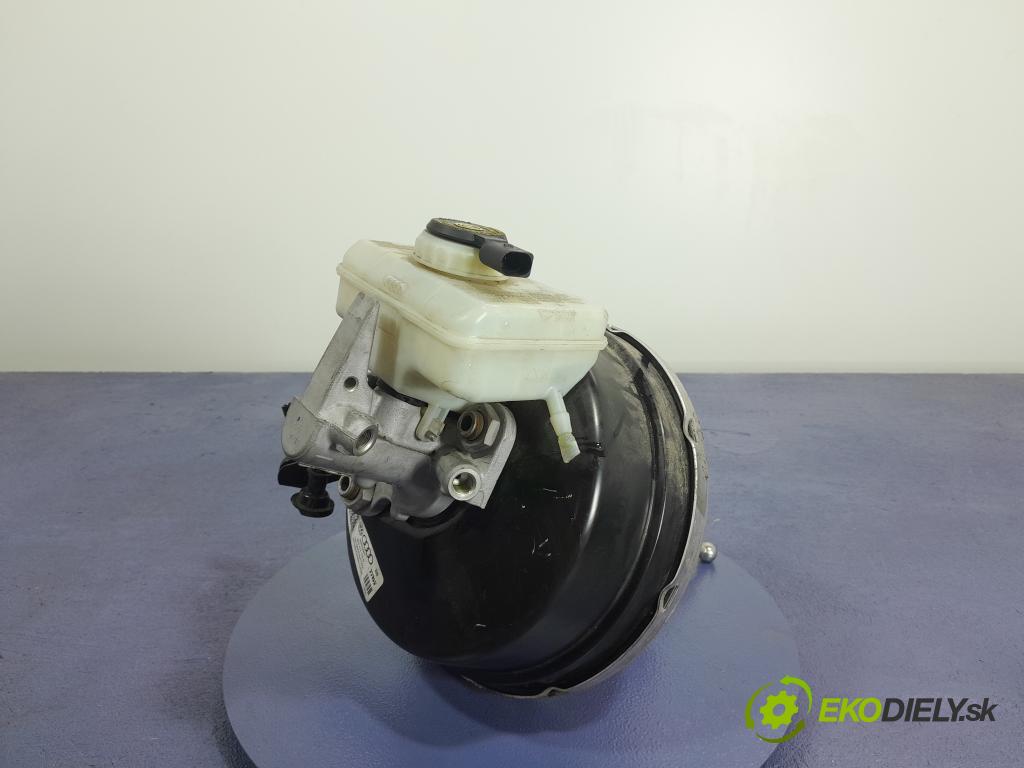 Audi A5 2014 servo Brzdní: 8K0612103N