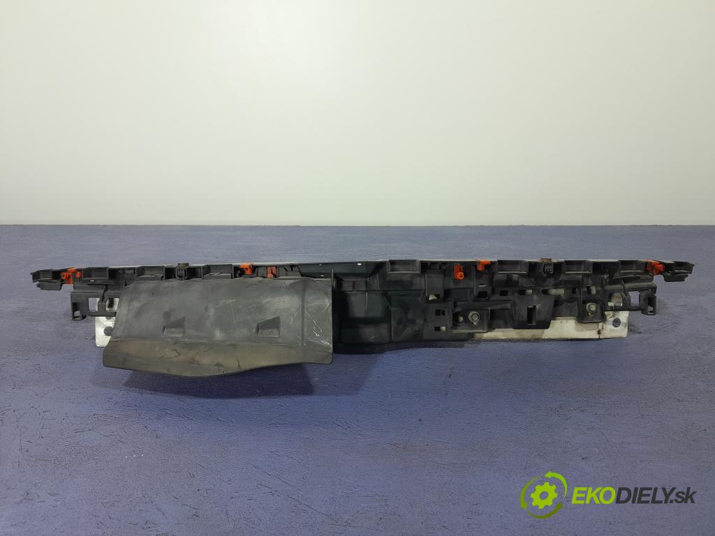 Opel Insignia 2011 výztuha Čelní / stěna Přední 01