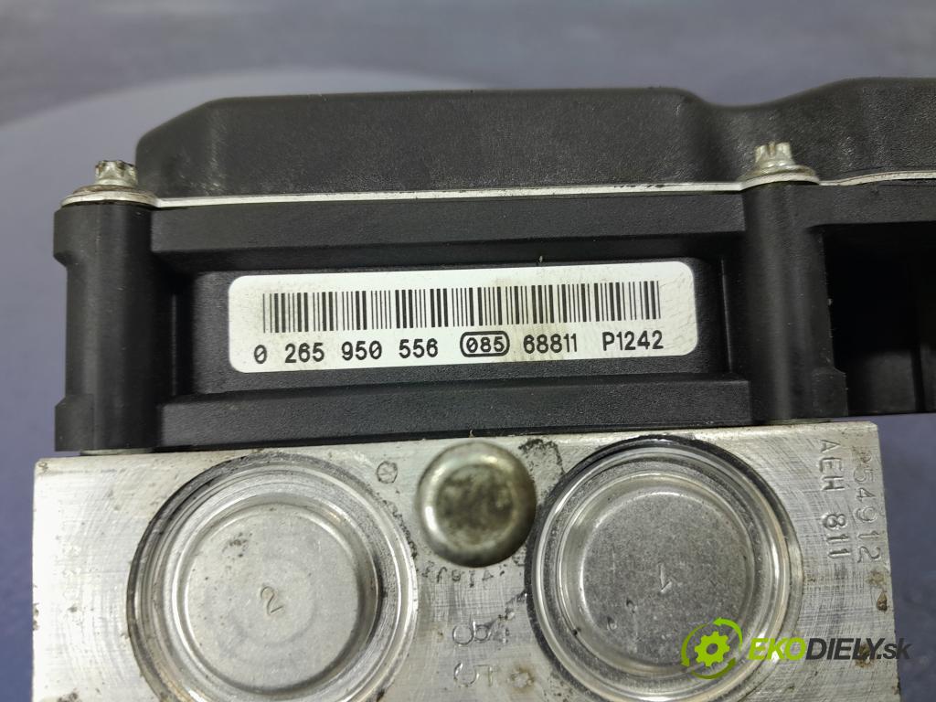 Audi A6 2006 čerpadlo ABS x 4F0614517T
