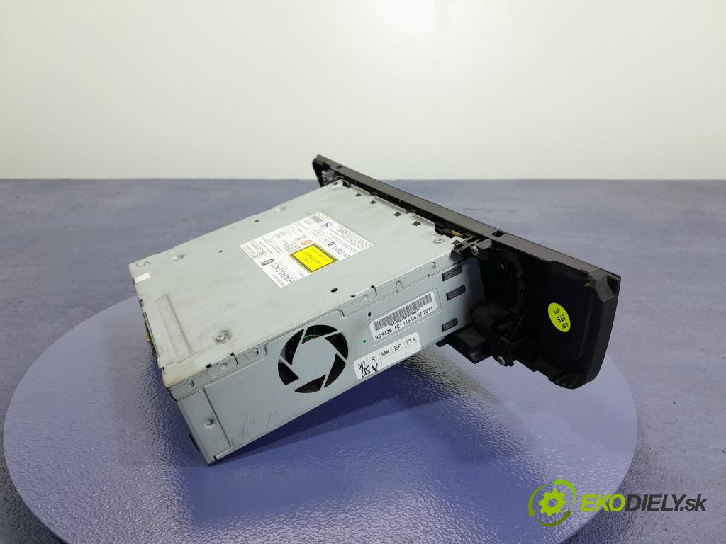 Audi A6 2011 Radio I Navigácia: 4G0035666C