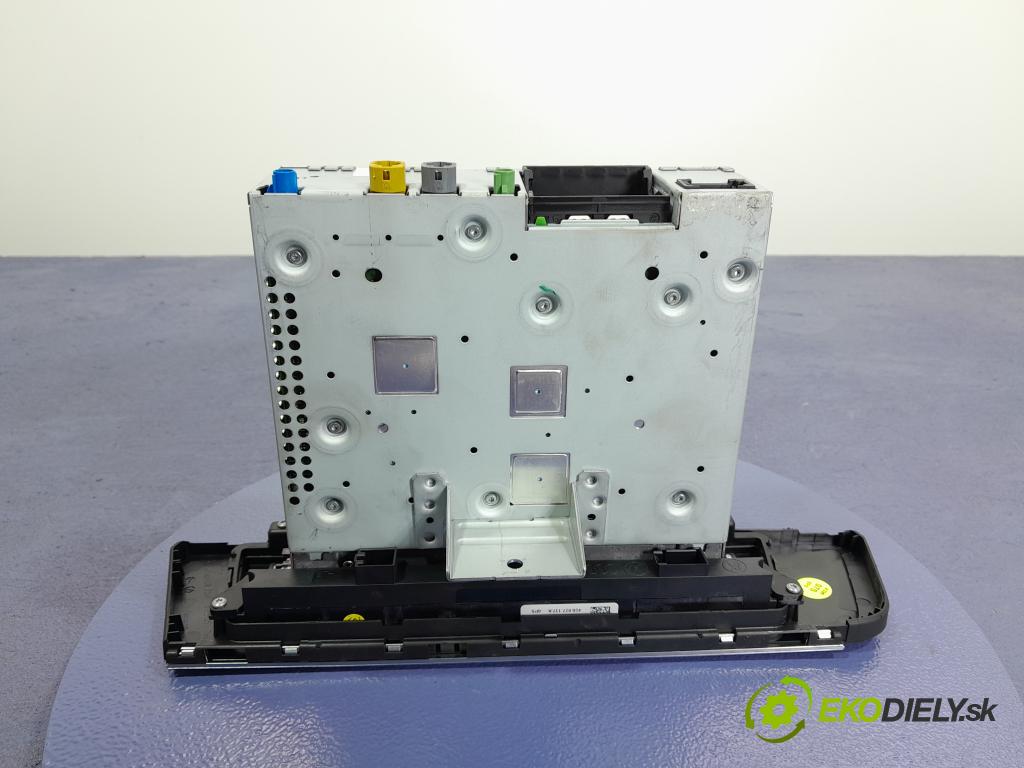 Audi A6 2011 Radio I Navigácia: 4G0035666C