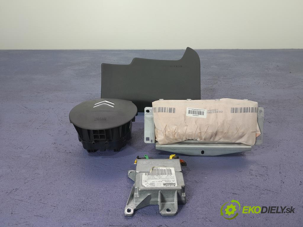 Citroen C4 picasso 2009 kokpit,pristrojová doska 9654102280