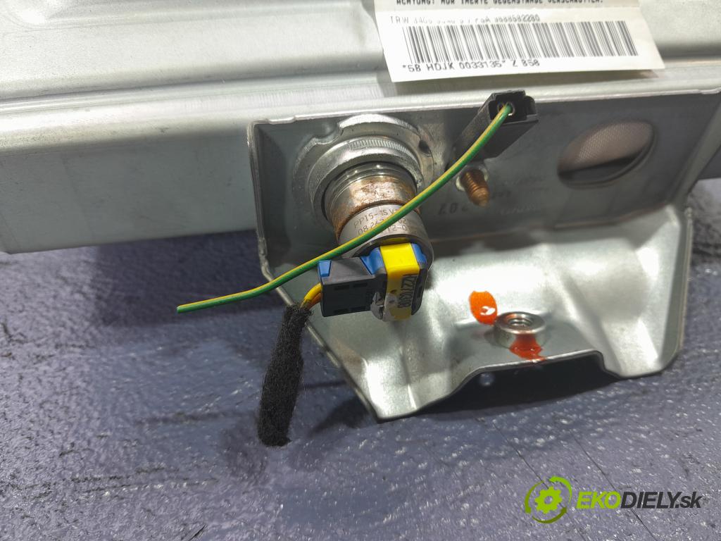 Citroen C4 picasso 2009 kokpit,pristrojová doska 9654102280
