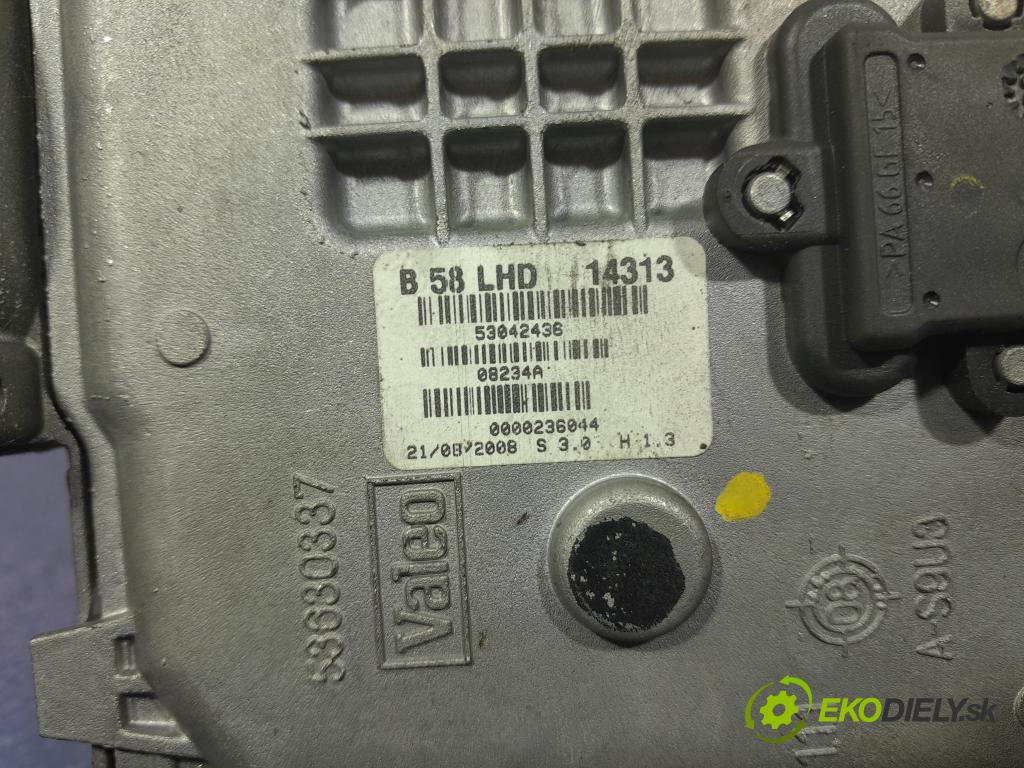 Citroen C4 picasso 2009 mechanizmus motor: Stierače: Predné 9687621780