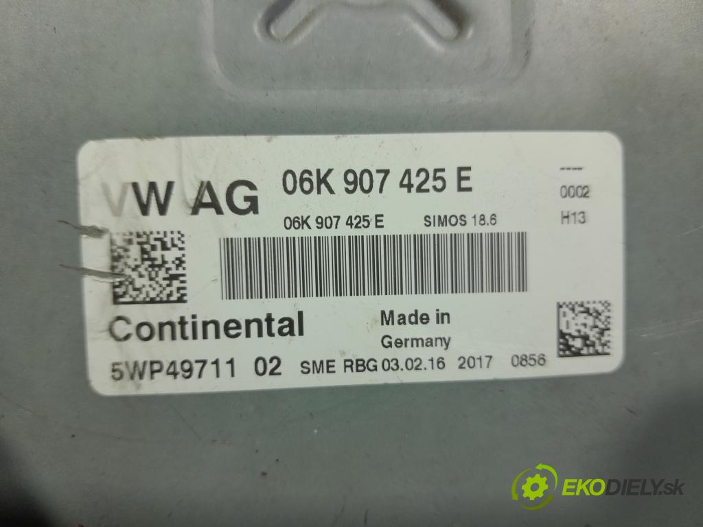 Vw Passat 2015 riadiaca jednotka Motor: 06K907425E