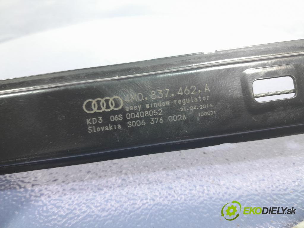Audi Q7 2016 mechanismus stahování Sklenka: před v pravo: 4M0837462A