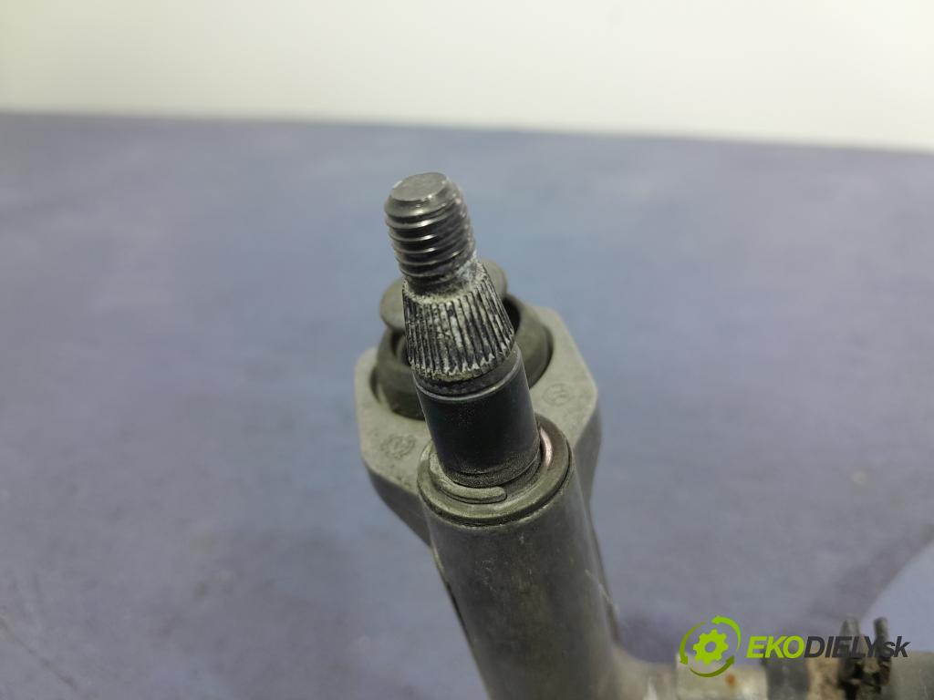 Vw Passat 2015 mechanizmus motor: Stierače: Predné 3397021866