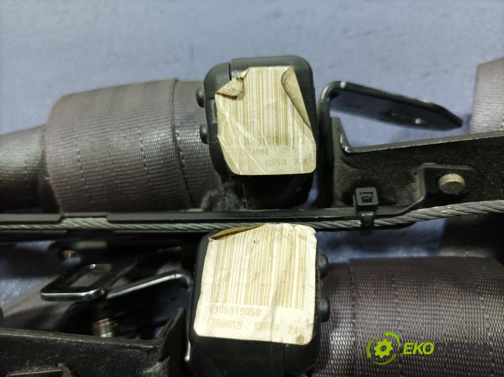 Volvo S60 2001 kokpit,pristrojová doska 01