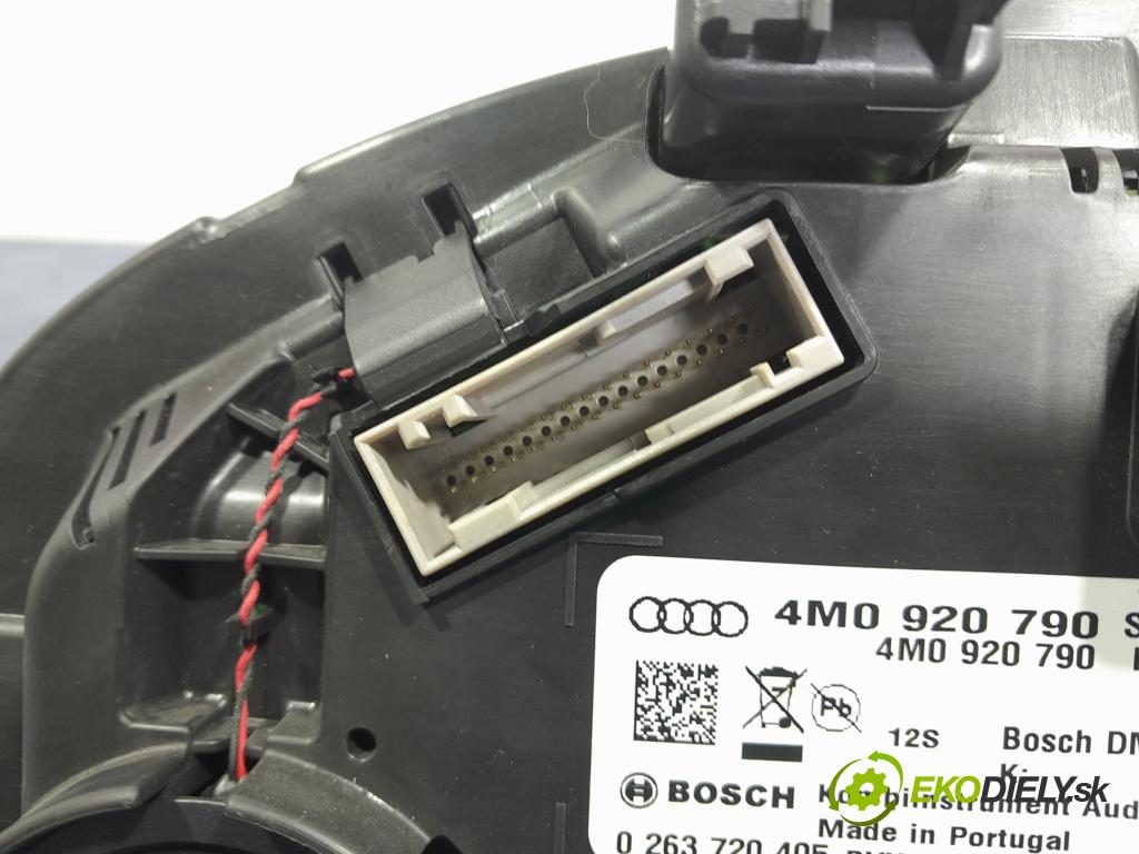 Audi Q7 2016 prístrojovka/ budíky 4M0920790