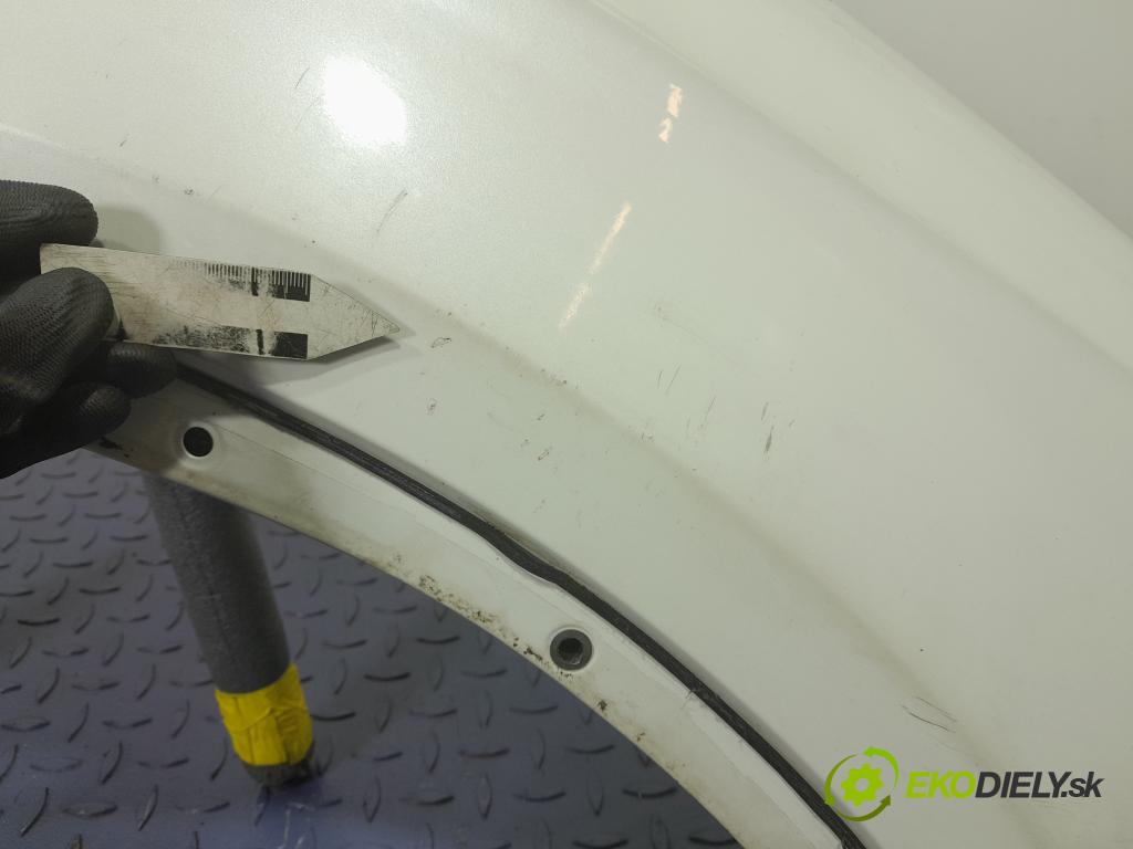 Audi Q7 2016 blatnik před v pravo: 01