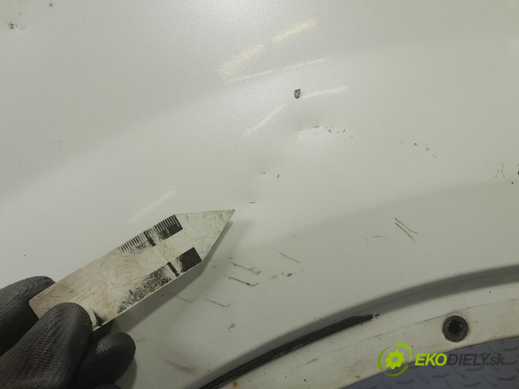 Audi Q7 2016 blatnik před v pravo: 01