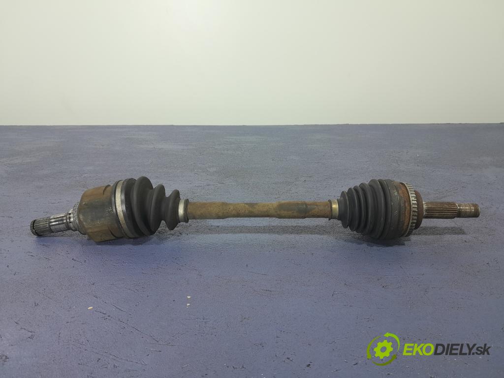 Toyota Yaris 2000 poloos ľavá Predné 01