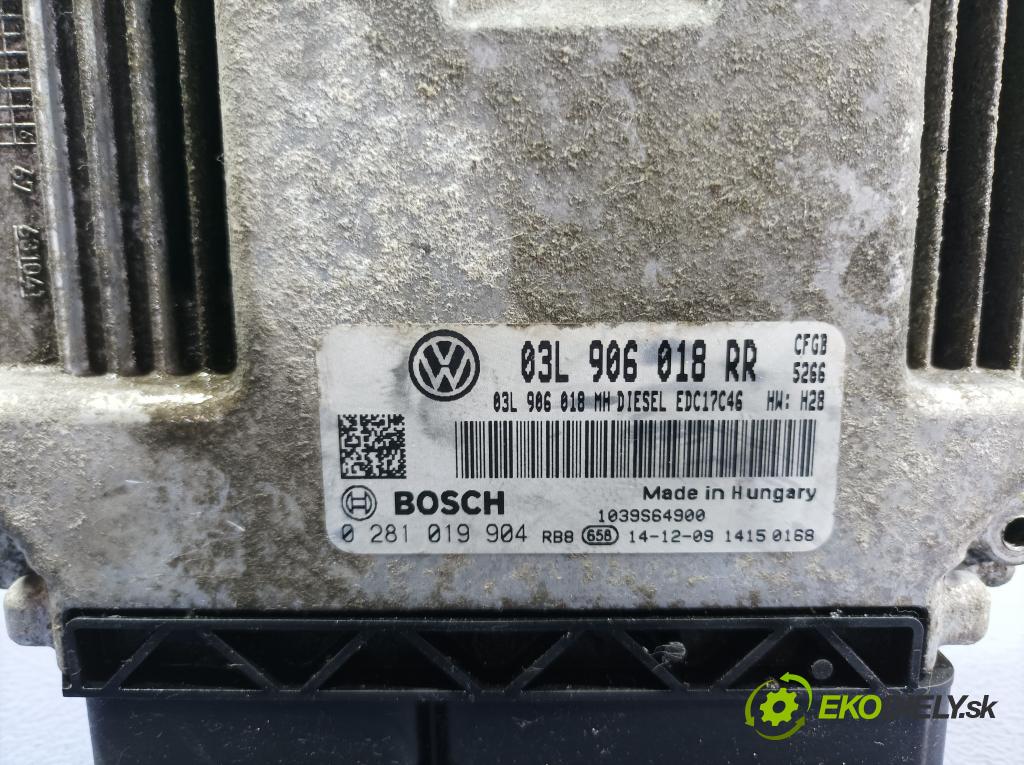 Skoda Superb 2015 riadiaca jednotka Motor: 03L906018RR