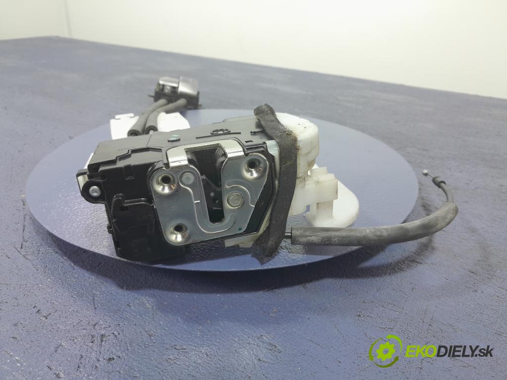 Hyundai Ix35 2010 zámek dveře před v pravo: 81320-2Y000