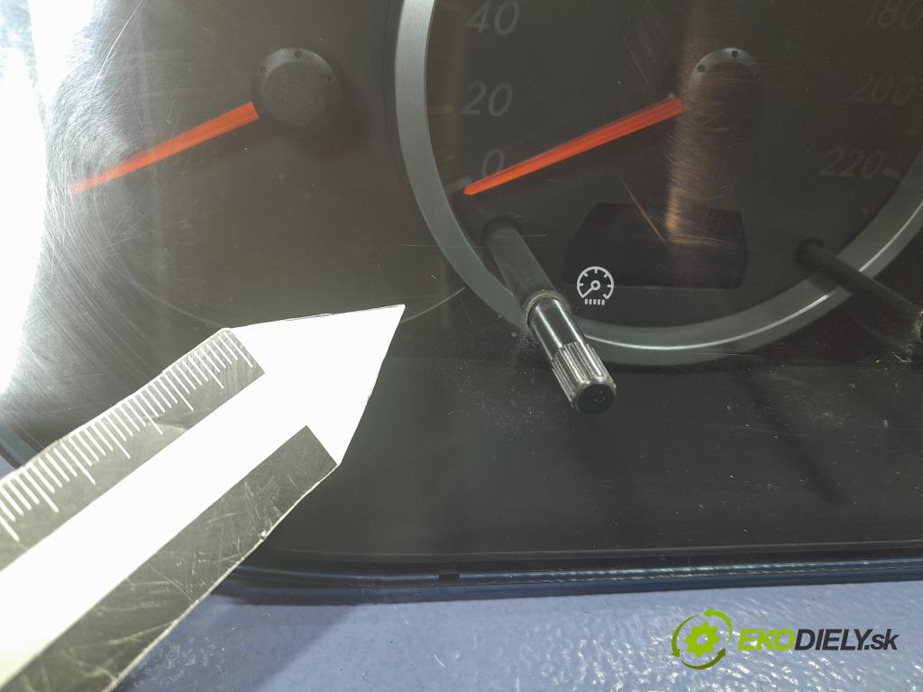 Mazda 5 2008 prístrojovka/ budíky C23555430