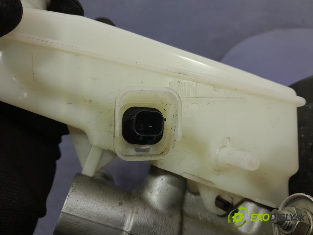Honda Civic 2020 servo Brzdní: 46000-TGL-G110-M