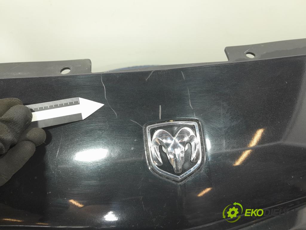 Dodge Charger 2007 nárazník před 01