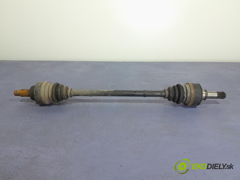 Bmw Seria 3 2017 poloos Prava: zad 01