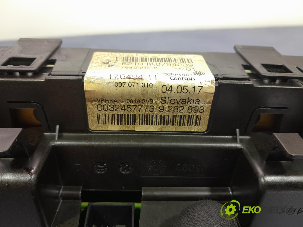 Bmw Seria 3 2017 prístrojovka/ budíky 9232893