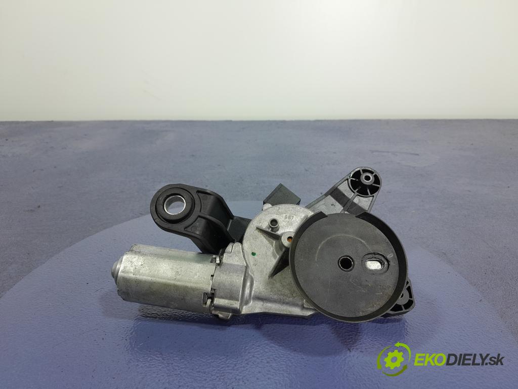 Bmw Seria 3 2017 motor: Stierače: zad 7311415
