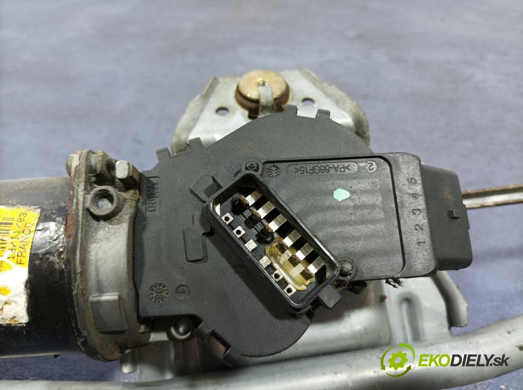 Renault Kangoo 2003 mechanizmus motor: Stierače: Predné 8200122345