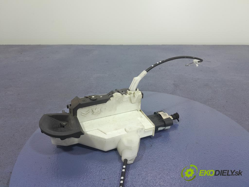 Citroen C5 2011 zámek dveře před Levý: PSA732149