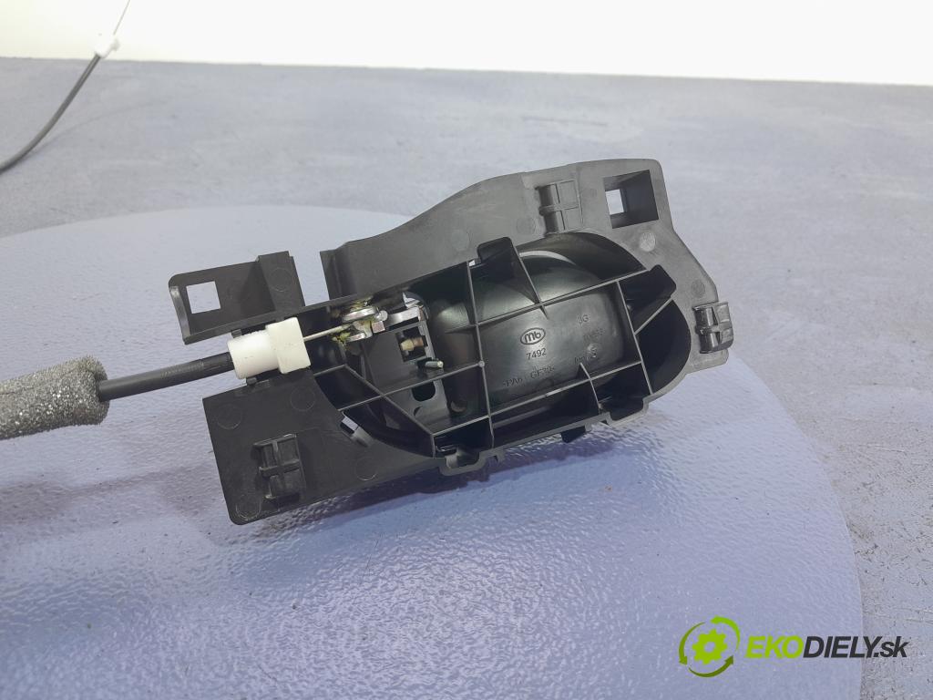 Citroen C5 2011 zámek dveře před Levý: PSA732149