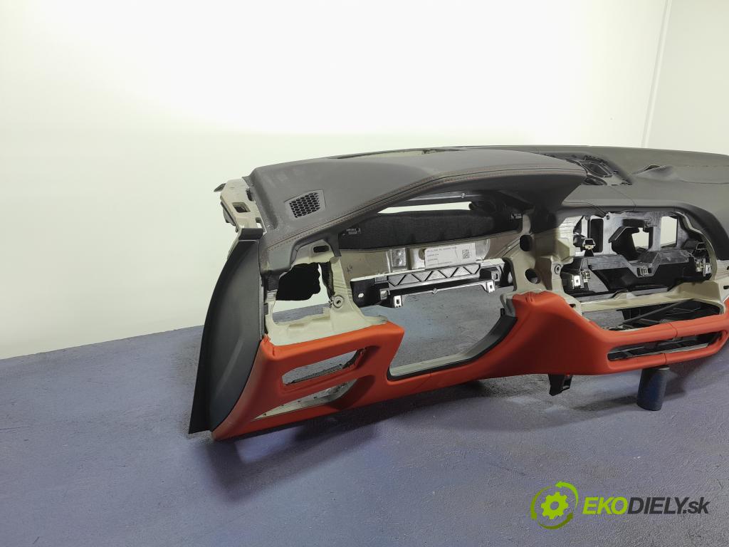 Bmw Seria 3 2022 kokpit,pristrojová doska 01