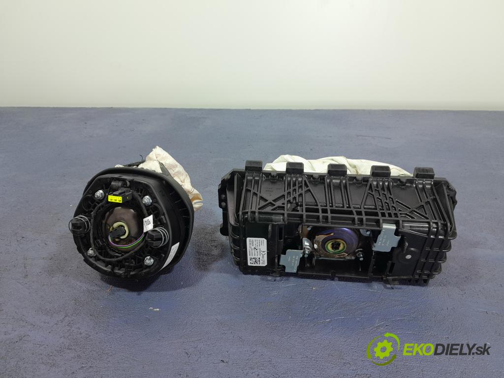 Bmw Seria 3 2022 kokpit,pristrojová doska 01
