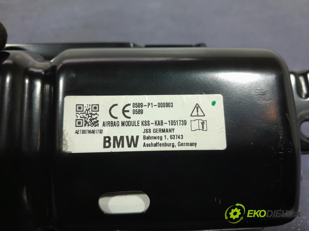 Bmw Seria 3 2022 kokpit,pristrojová doska 01