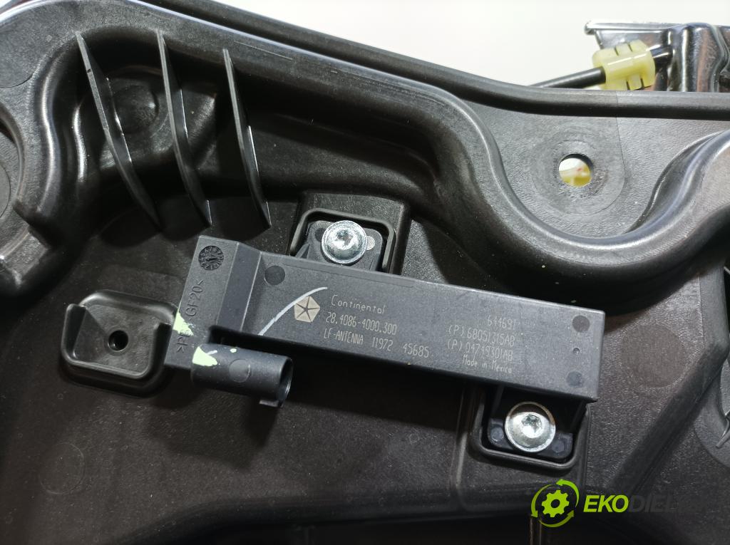 Jeep Compass 2017 mechanismus stahování Sklenka: Zad: v pravo: 68243944AA