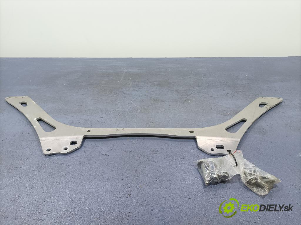 Bmw Seria 3 2022 výztuha Čelní / stěna Přední 8075012