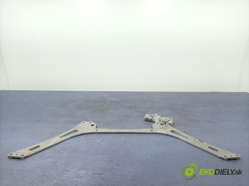 Bmw Seria 3 2022 výztuha Čelní / stěna Přední 8075012
