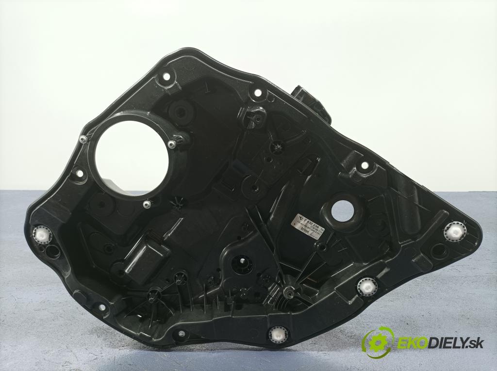 Bmw Seria 3 2022 mechanismus stahování Sklenka: Zad: v pravo: 7432236