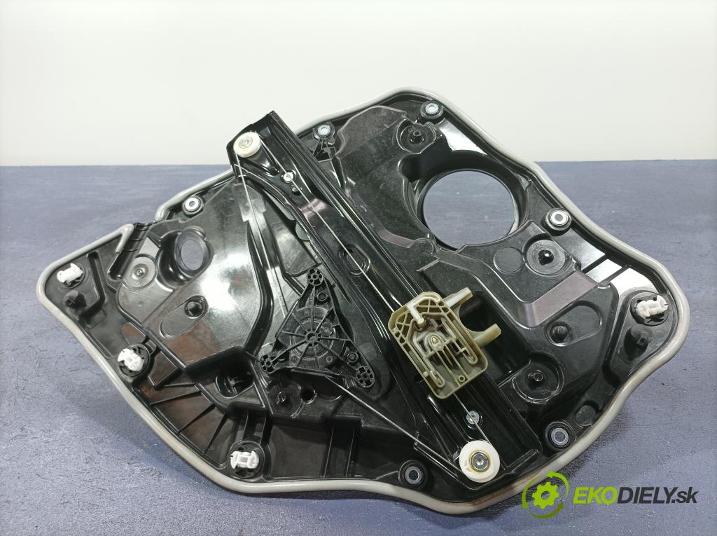 Bmw Seria 3 2022 mechanismus stahování Sklenka: Zad: v pravo: 7432236