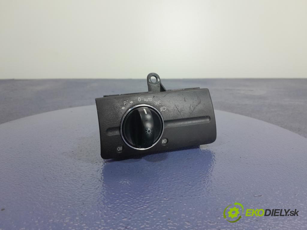 Mercedes E-klasa 2008 prepínač svetiel 2115450704