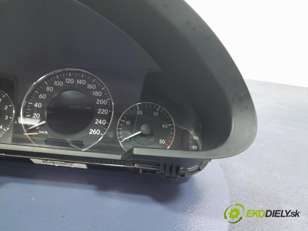 Mercedes E-klasa 2008 prístrojovka/ budíky A2114407311