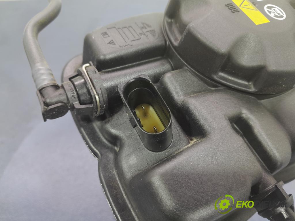 Bmw Seria 3 2022 nádržka Kompenzačné: 8093924
