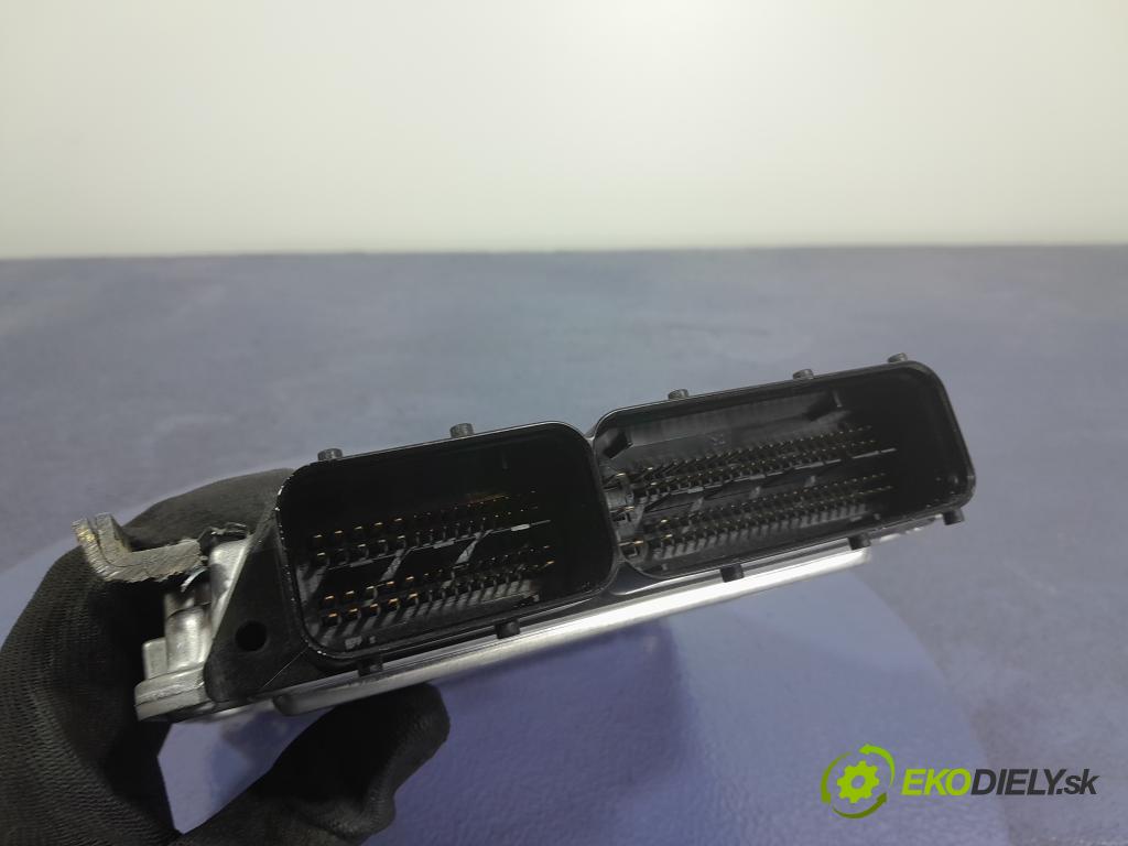 Audi A6 2006 riadiaca jednotka Motor: 4F0910402E