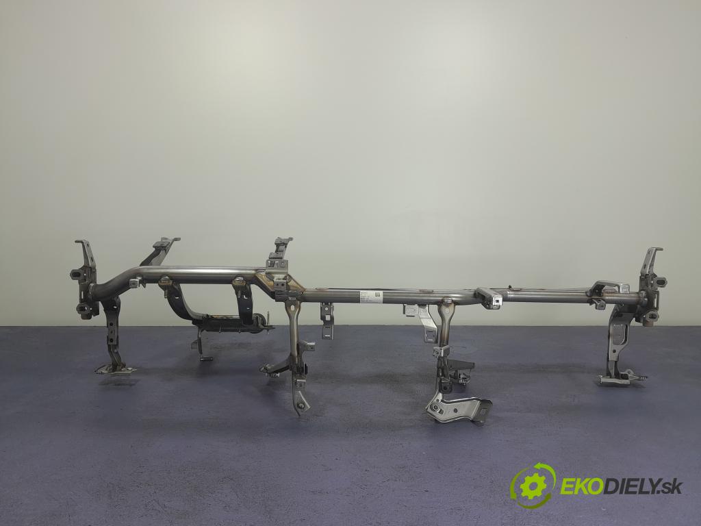 Bmw Seria 3 2022 kokpit,pristrojová doska 6804042