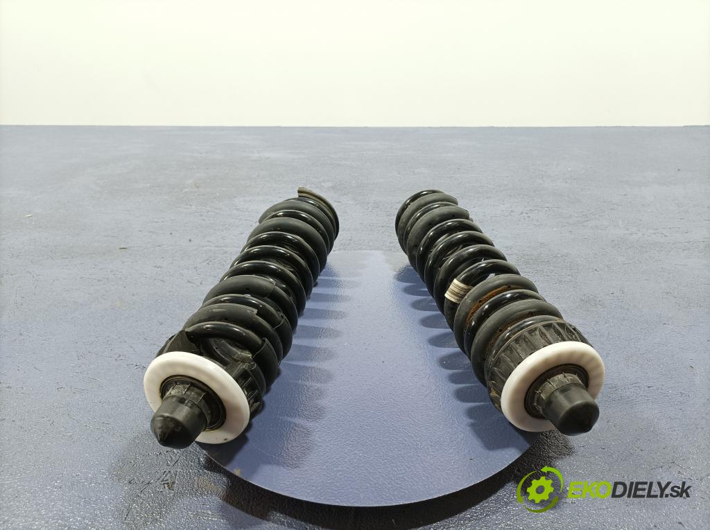 Bmw Seria 3 2022 pružina zad 8098764