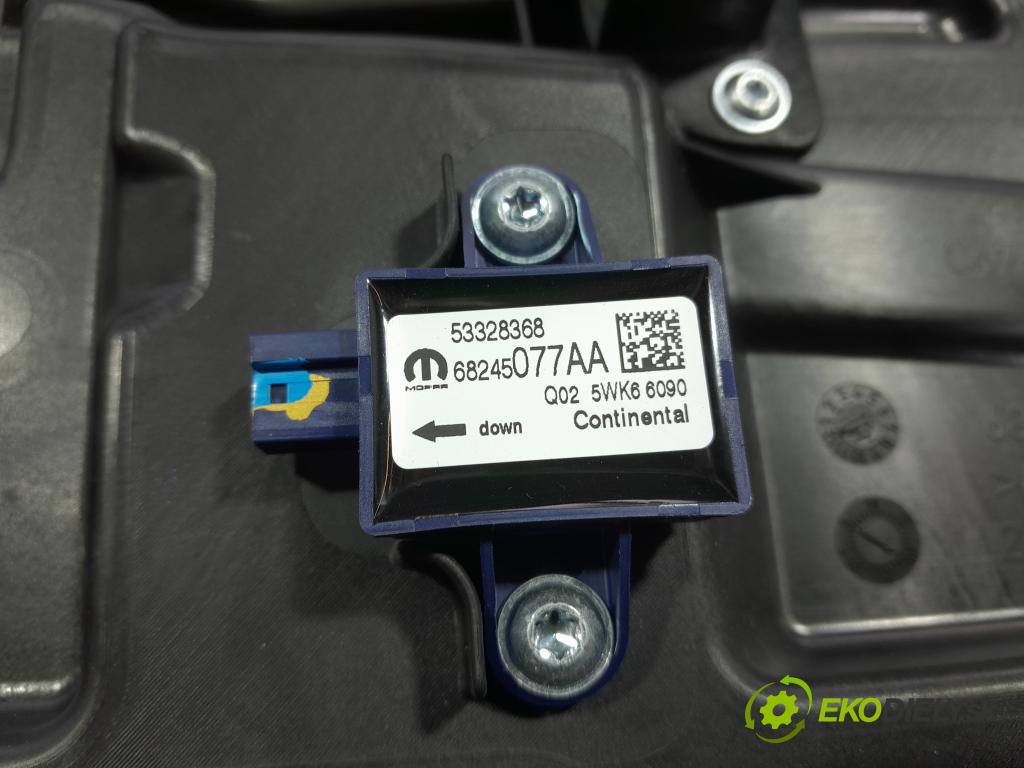 Jeep Compass 2017 mechanismus stahování Sklenka: před v pravo: 68242678AA